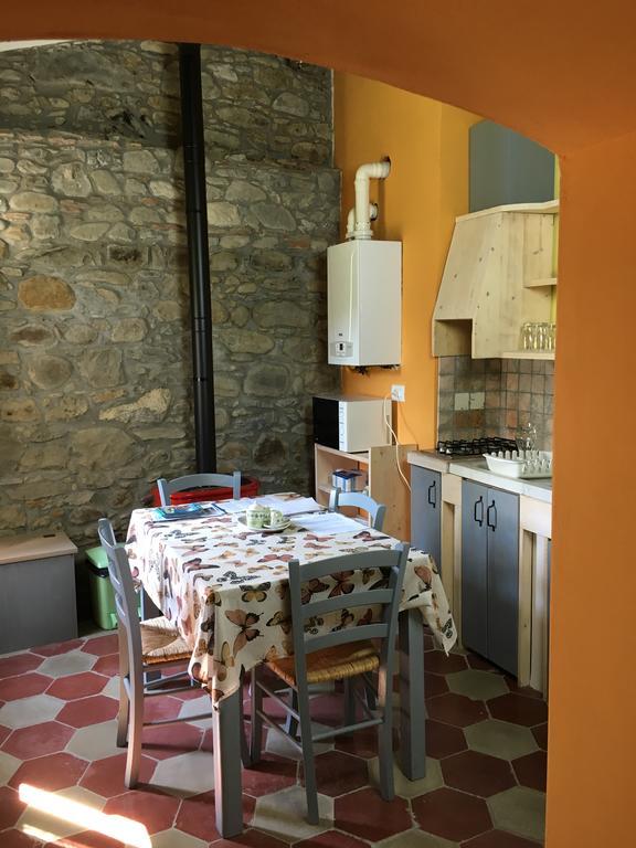 Casa Guido 2- La Porta Delle 5 Terre Apartment Beverino Luaran gambar